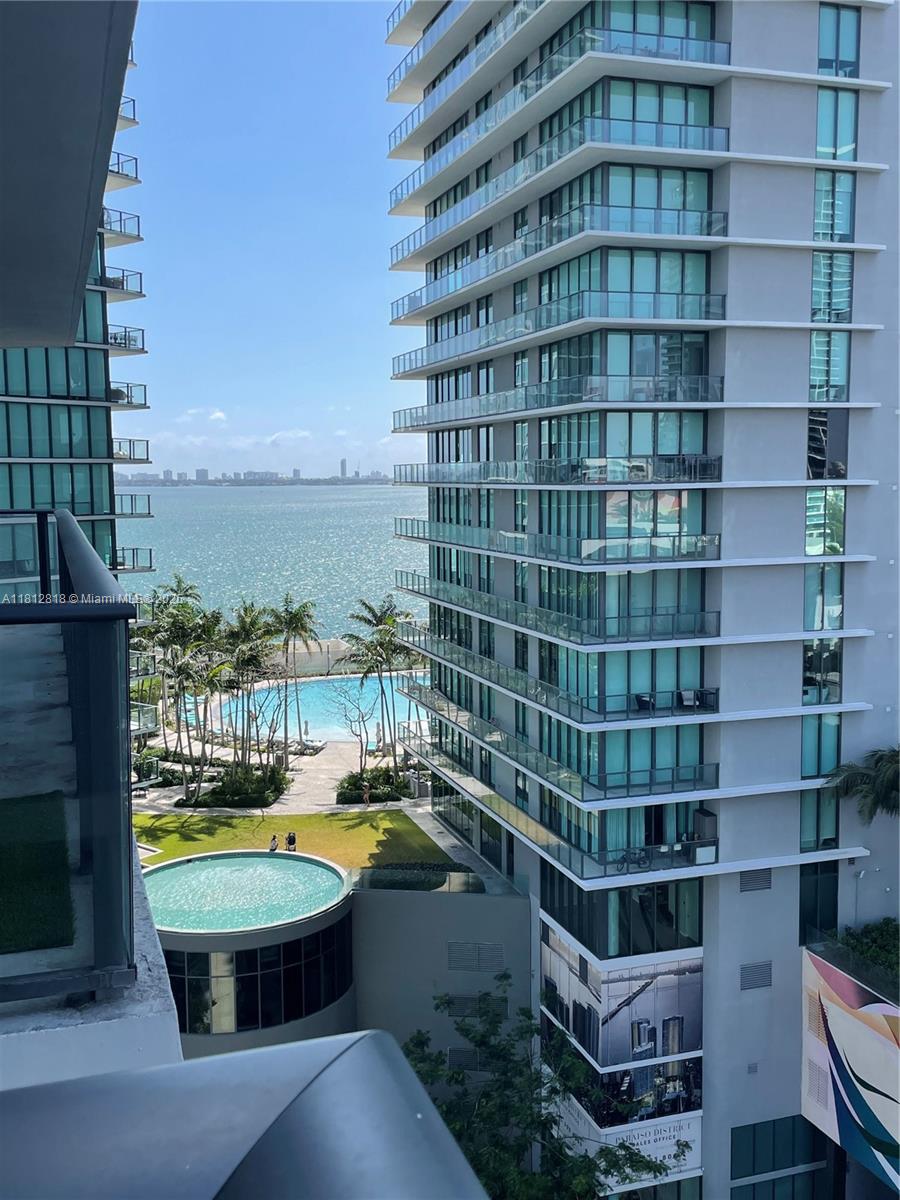 PARAISO BAYVIEWS CONDO - Residential Lease