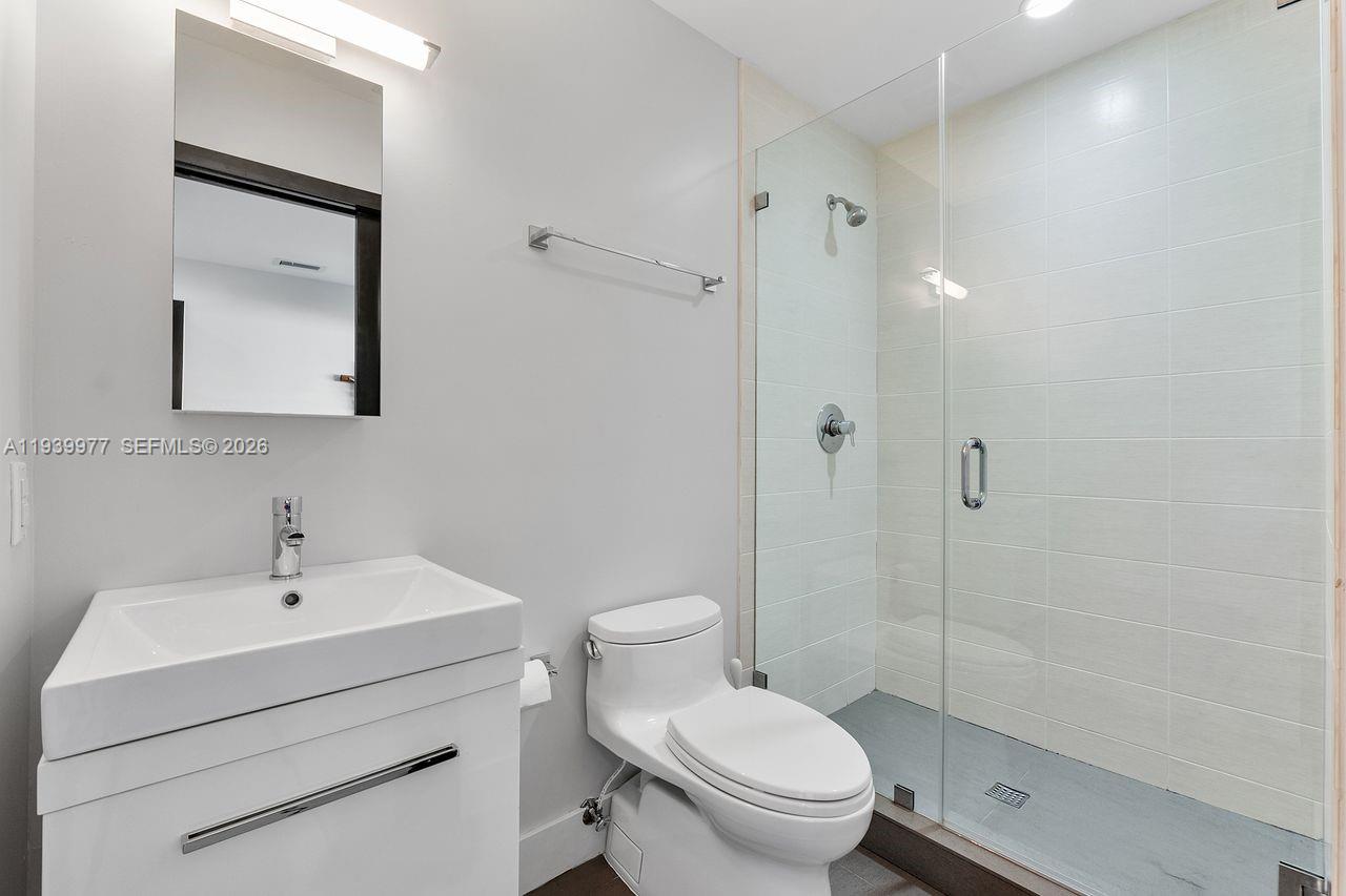 JACKSON HGTS - Residential