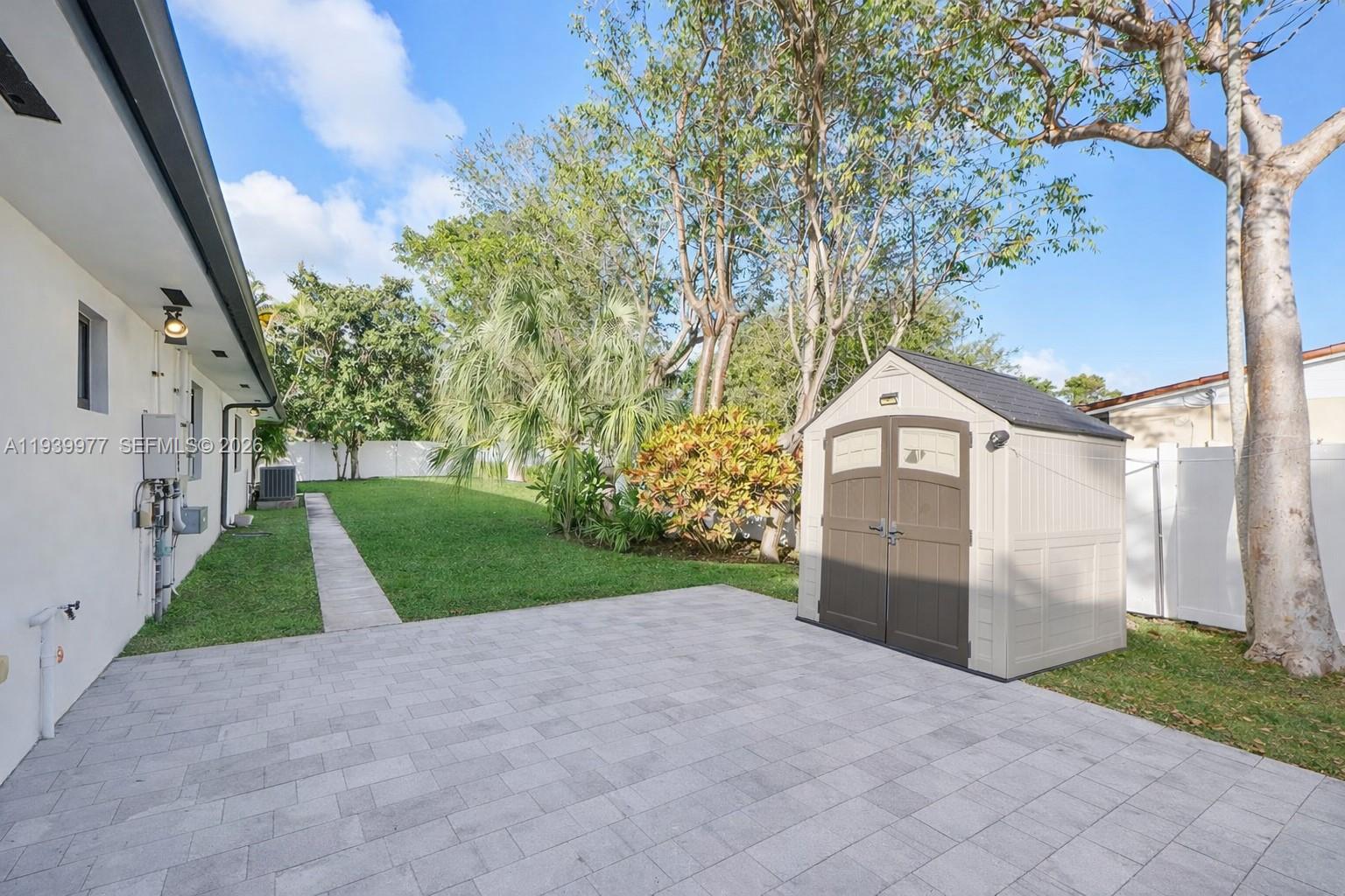 JACKSON HGTS - Residential