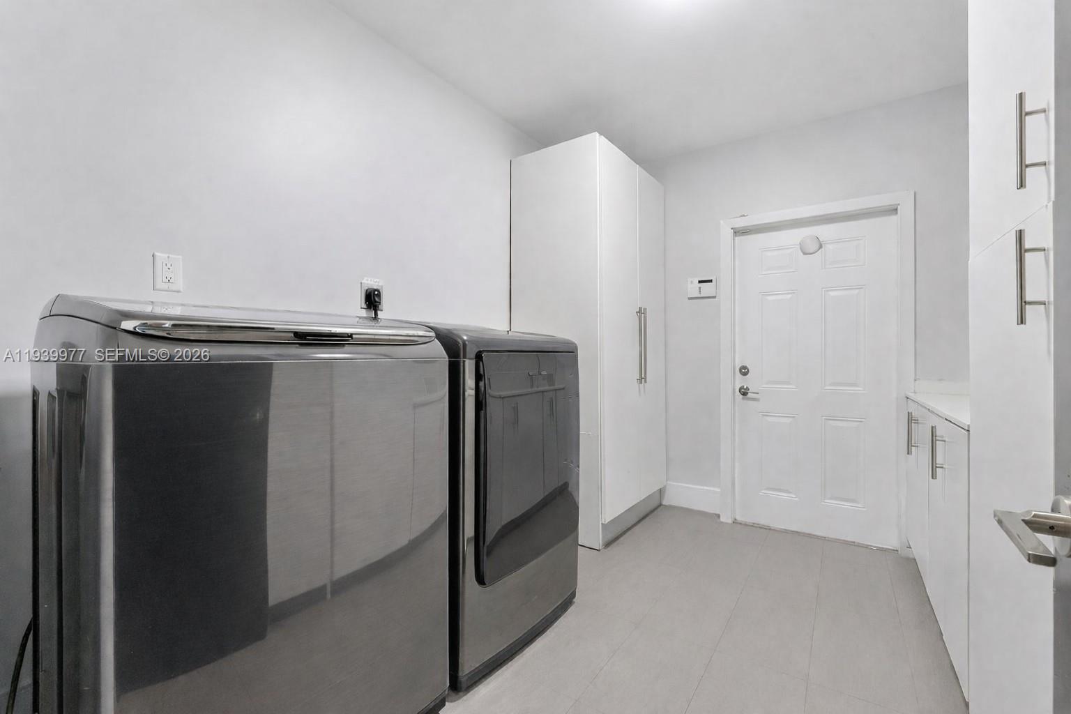 JACKSON HGTS - Residential