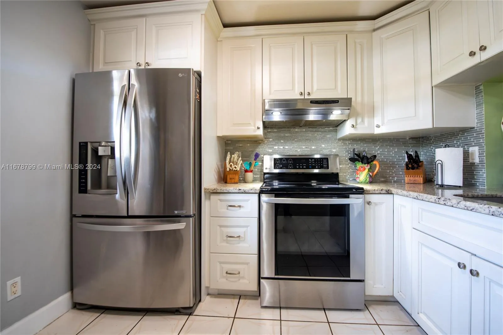 Sunrise, Florida 33351, United States, 2 Bedrooms Bedrooms, ,2 BathroomsBathrooms,Residential,Active,38071