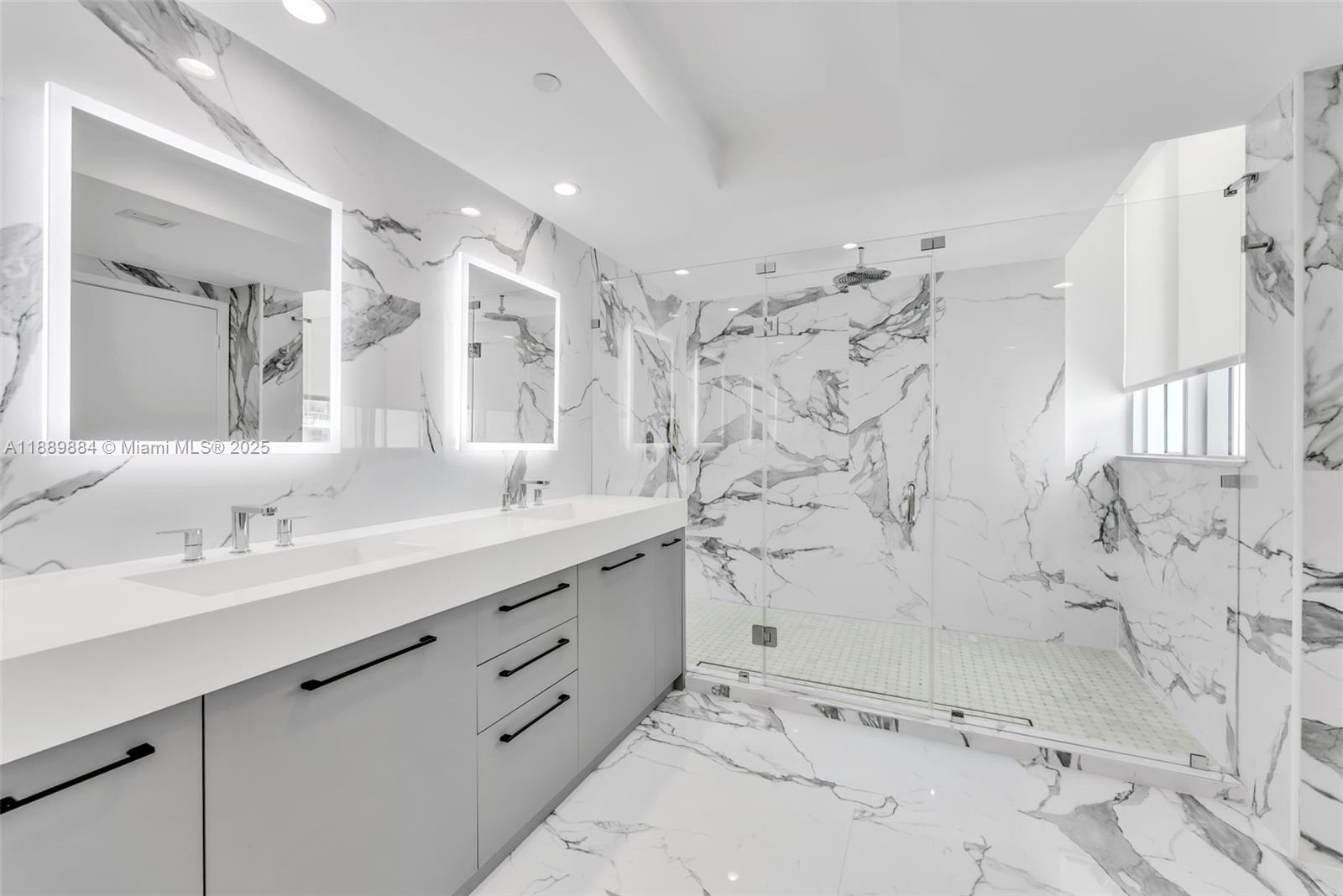 JADE RESIDENCES AT BRICKE - Residential