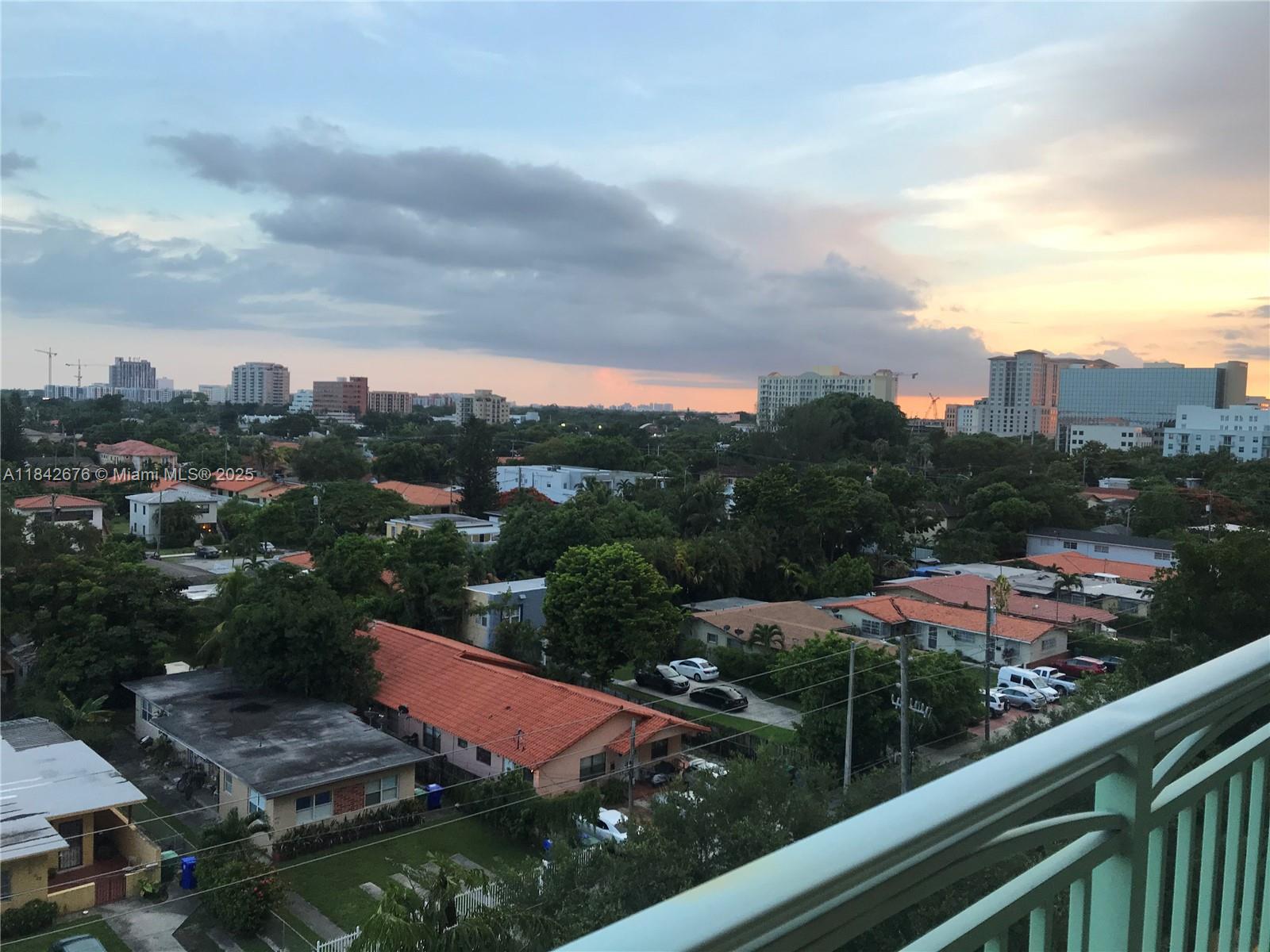Great southeast views of Coconut Grove and Coral Gables from your balcony in this 1-bedroom, 1-bathroom condo just minutes from UM and Brickell and one block from the Miracle Mile. Unit features bright living areas, open white kitchen and appliances, patio, custom closets, and washer/dryer. The complex has a swimming pool, gym, games room, covered parking and 24/7 security. Good ubication! The building faces the Miracle Marketplace shopping center with Fitness center, shops, restaurants and more.