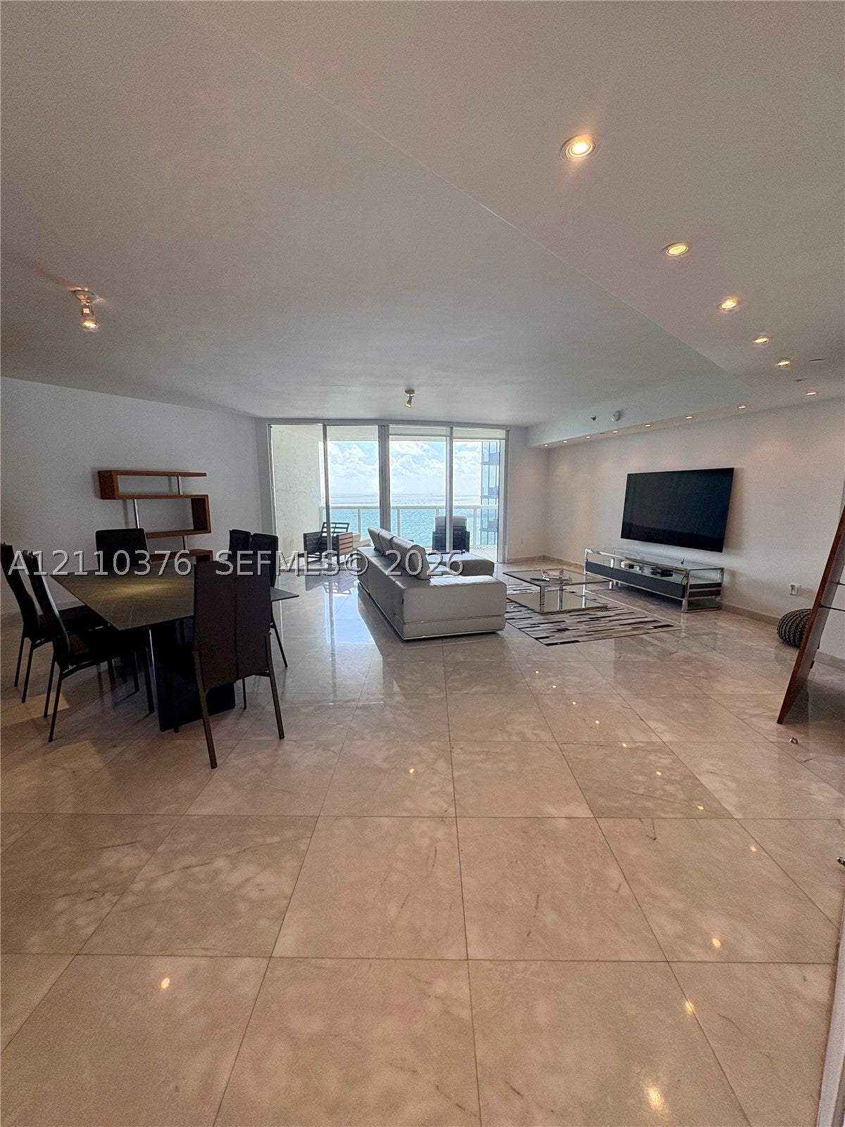 17201 Collins Ave 4004