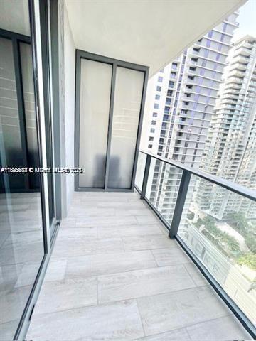 BRICKELL HEIGHTS EAST CON - Residential