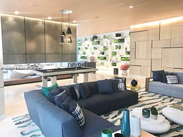 BRICKELL HEIGHTS EAST CON - Residential