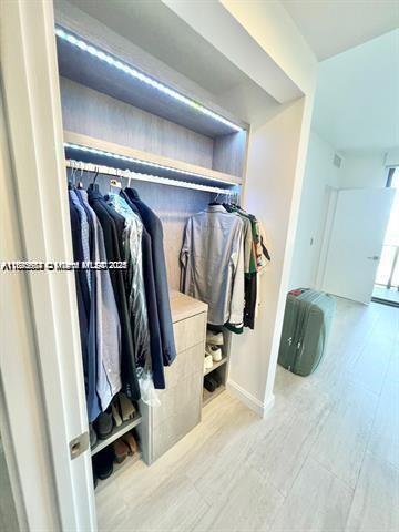BRICKELL HEIGHTS EAST CON - Residential