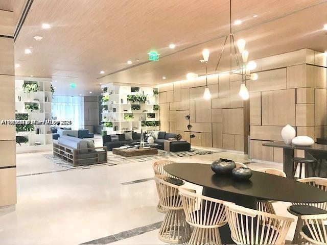 BRICKELL HEIGHTS EAST CON - Residential