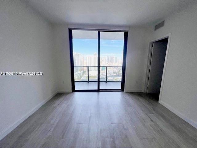 BRICKELL HEIGHTS EAST CON - Residential