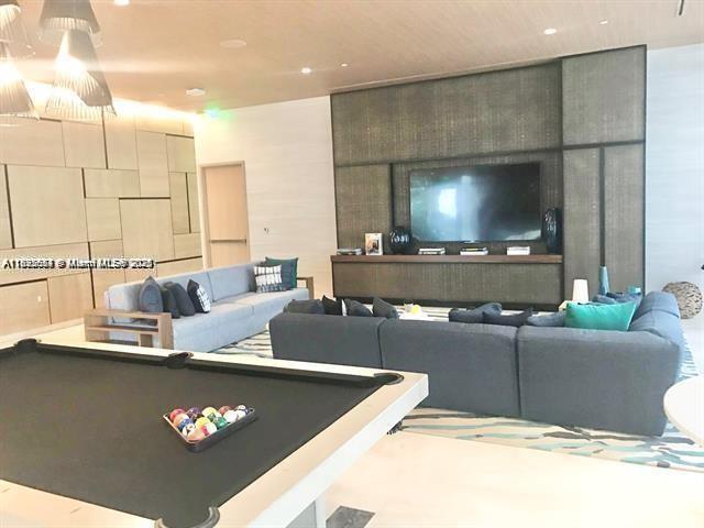 BRICKELL HEIGHTS EAST CON - Residential