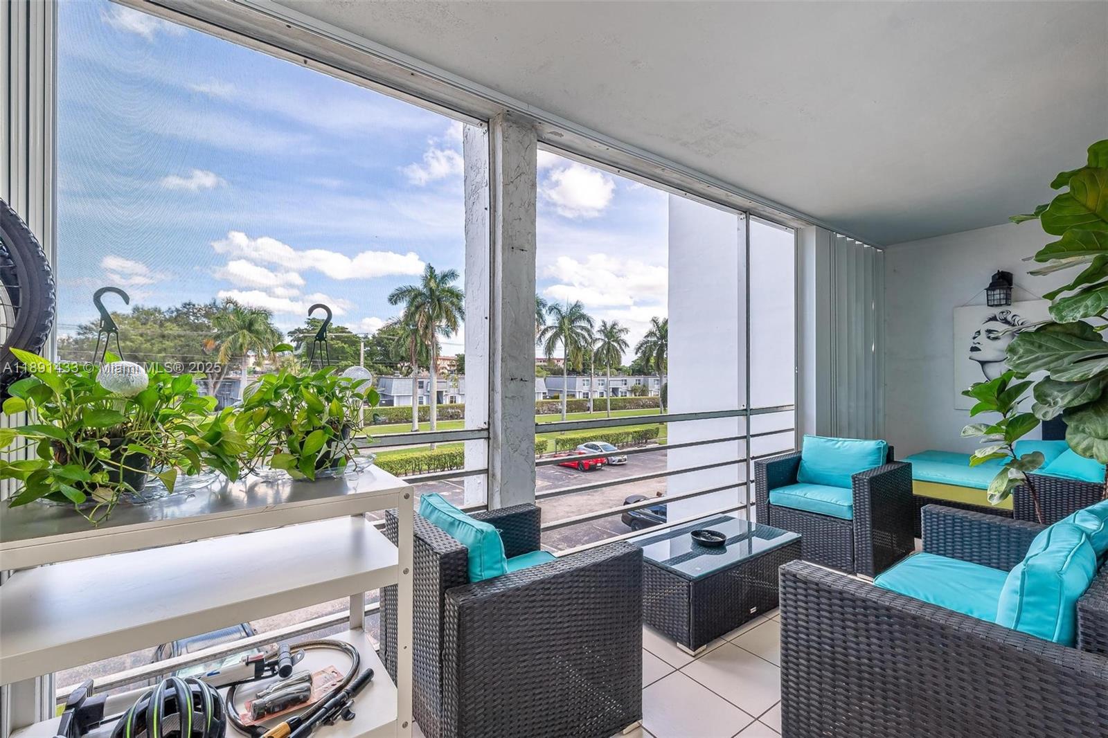 PLANTATION ROYAL SECTION - Residential