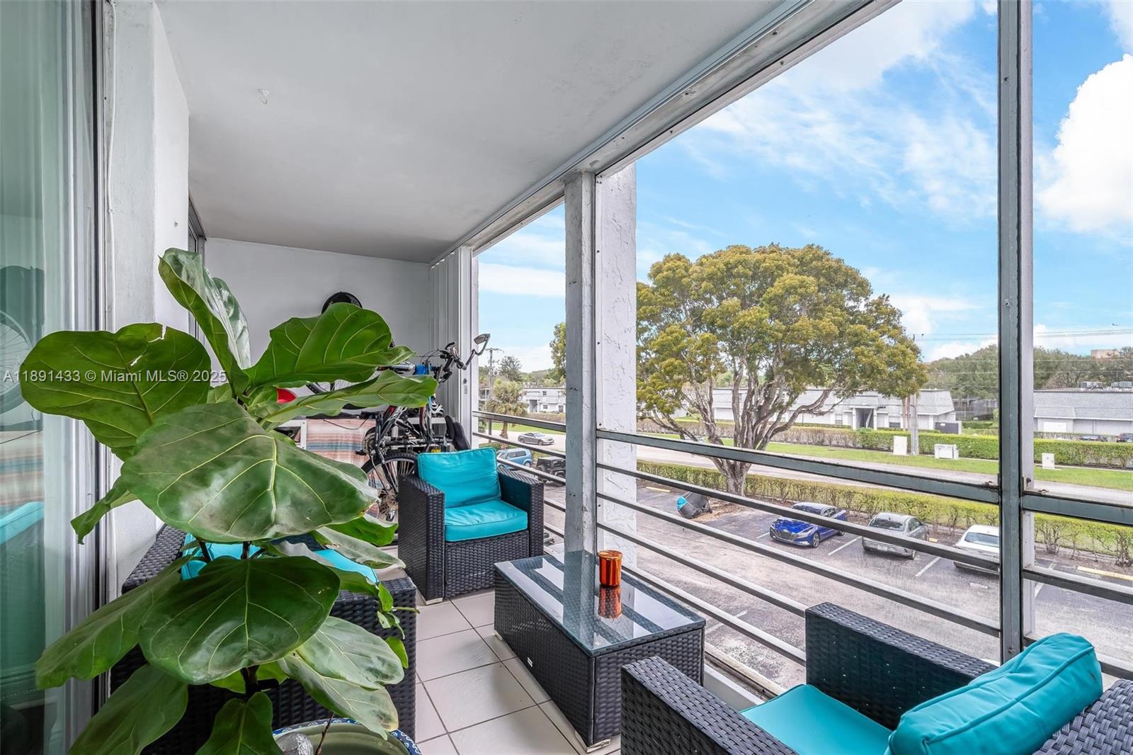 PLANTATION ROYAL SECTION - Residential