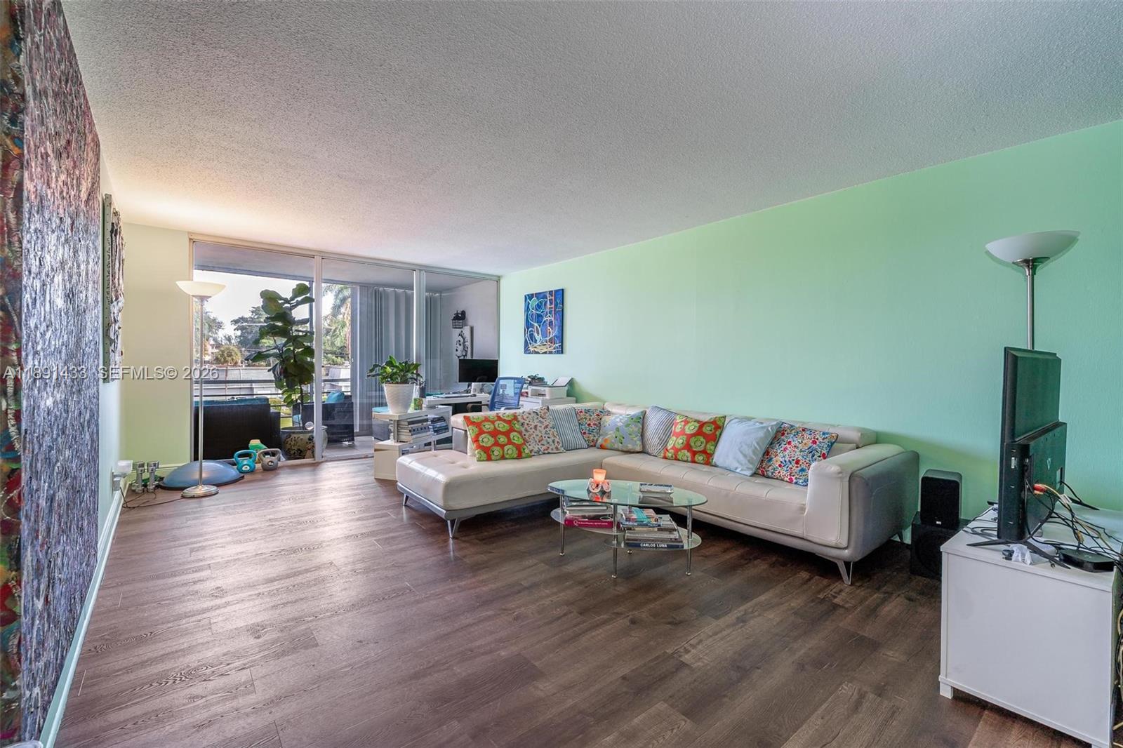 PLANTATION ROYAL SECTION - Residential