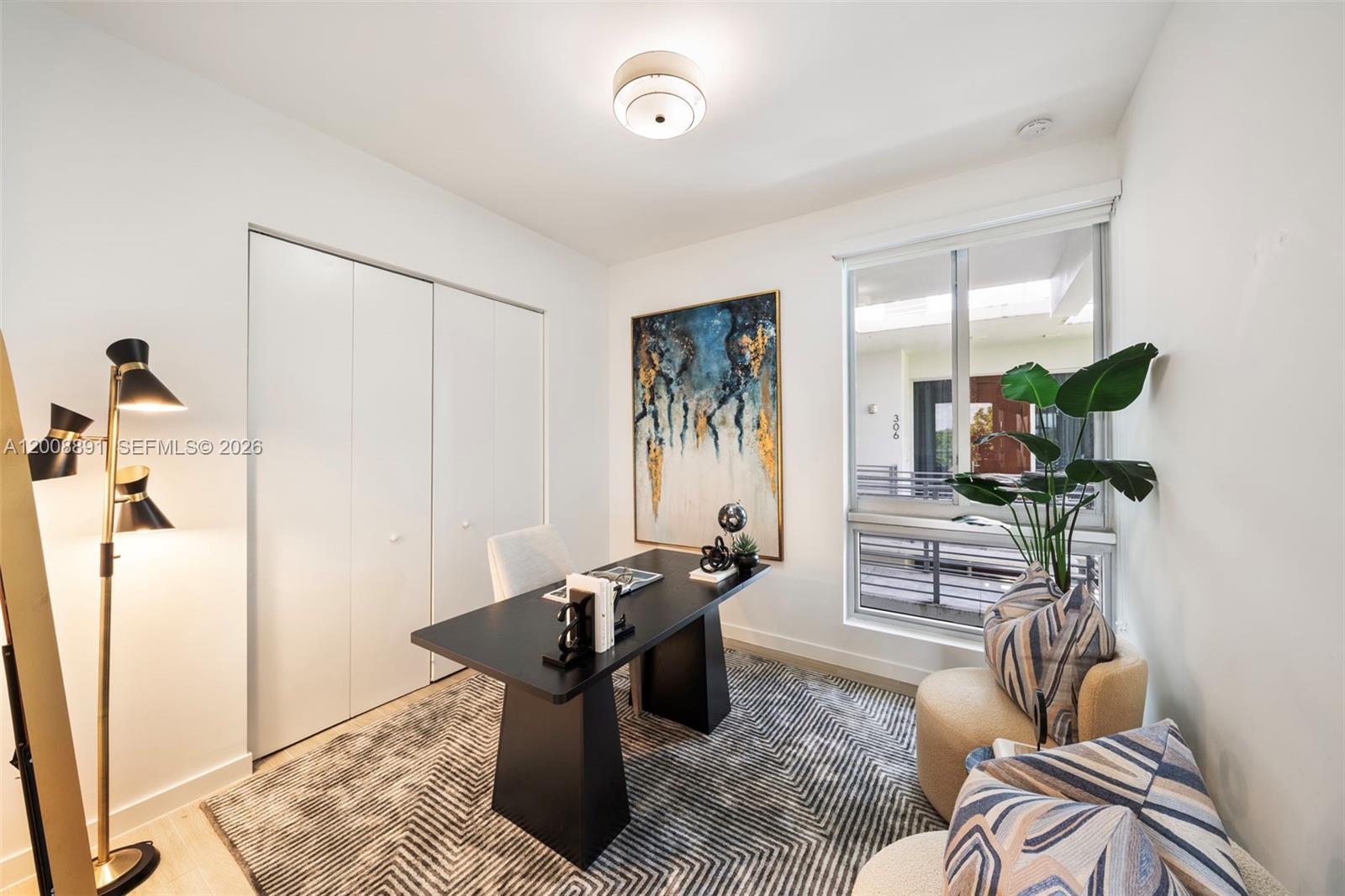 ELEVEN IN THE ROADS CONDO - Residential