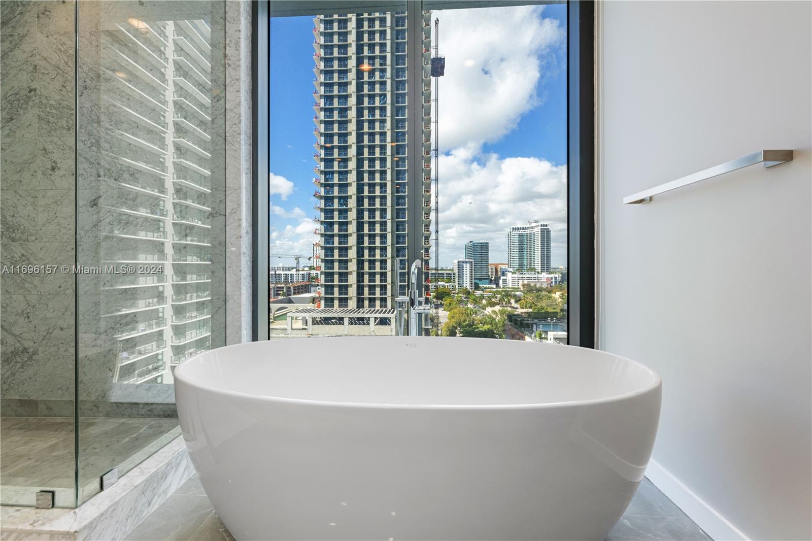 GRAN PARAISO CONDO - Residential Lease