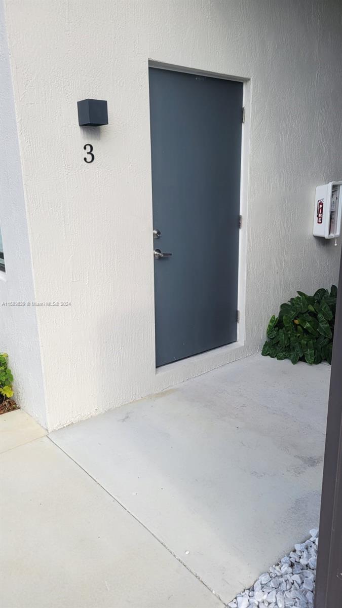 SWEETWATER GROVES .14 AC - Residential Lease