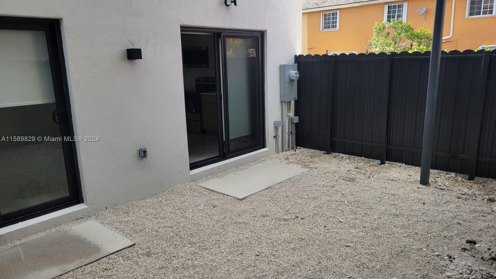 SWEETWATER GROVES .14 AC - Residential Lease