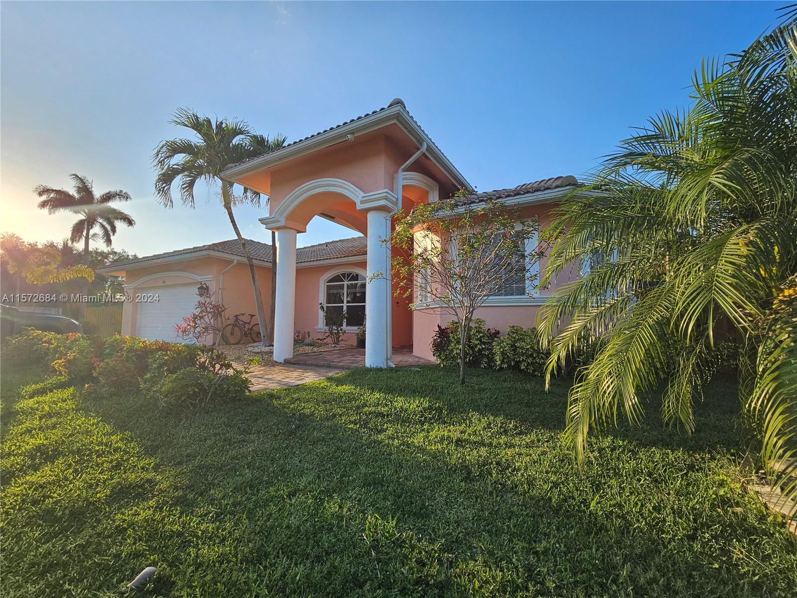 Property for Sale at 2701 Yarmouth Dr, Wellington, Palm Beach County, Florida - Bedrooms: 5 
Bathrooms: 3  - $849,500