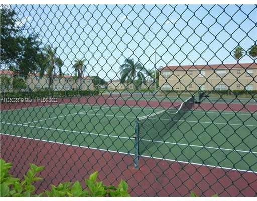 WINDMILL LAKES II CONDO - Residential