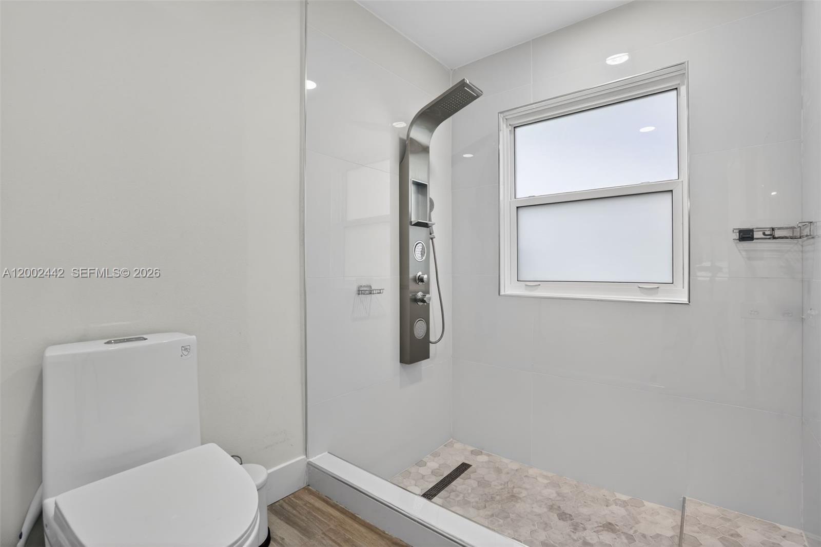 COUNTRY WALK SEC 4 - Residential