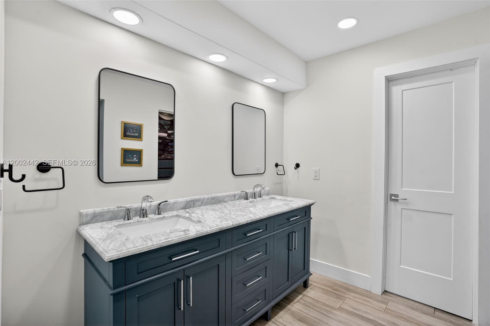 COUNTRY WALK SEC 4 - Residential