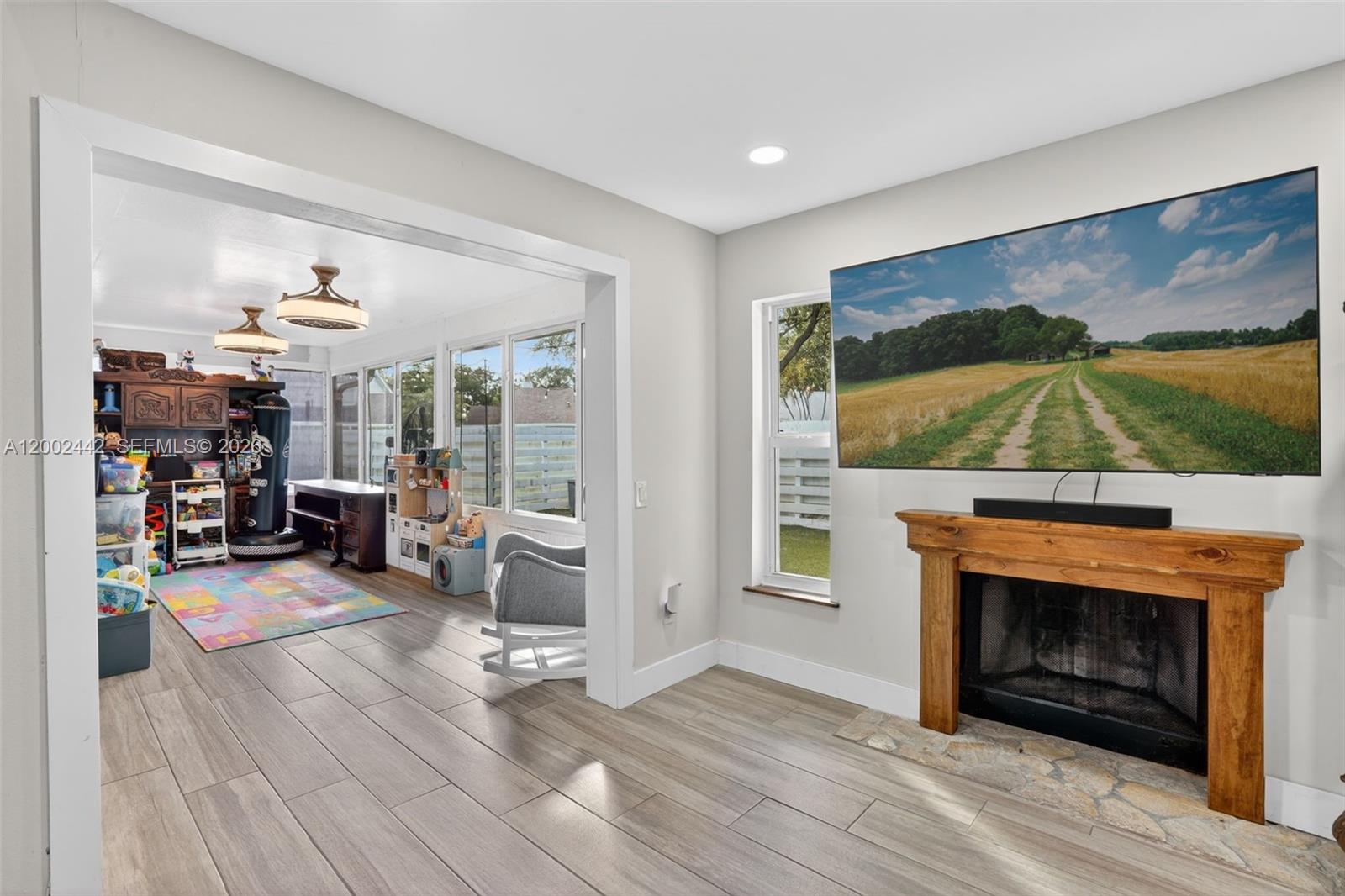 COUNTRY WALK SEC 4 - Residential