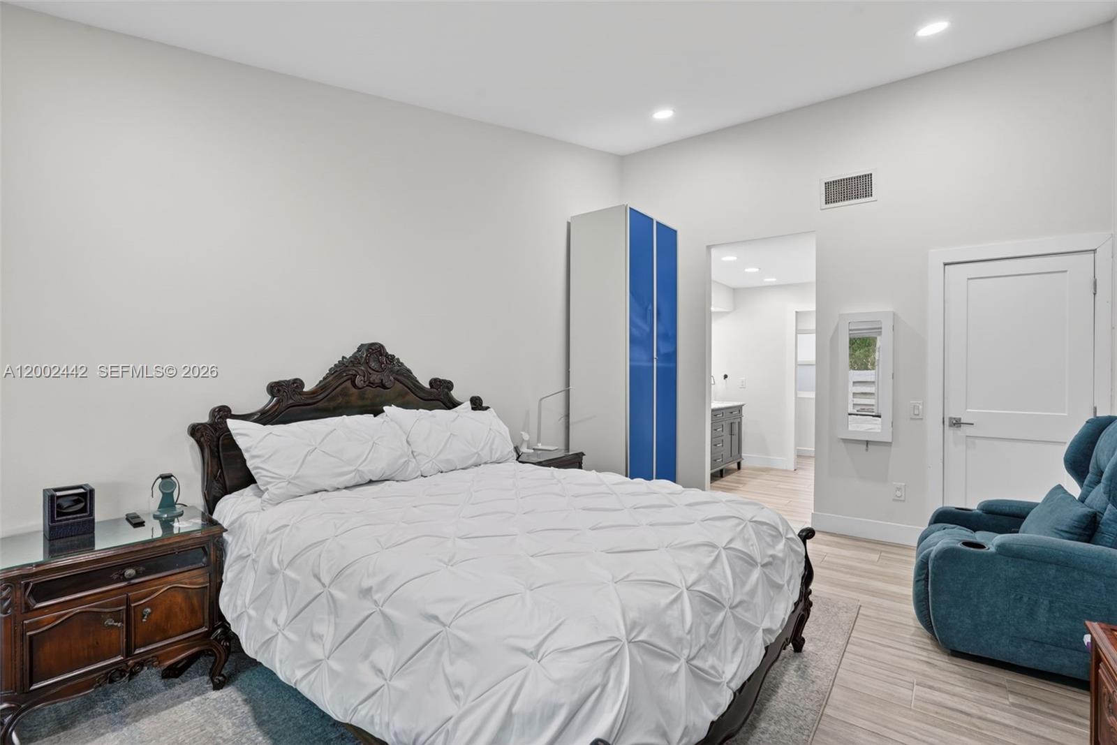 COUNTRY WALK SEC 4 - Residential