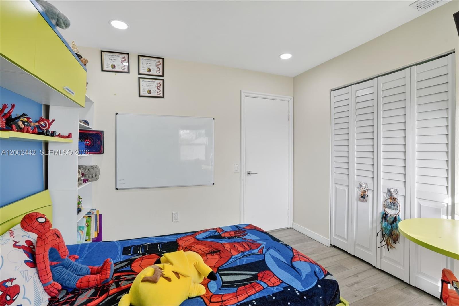 COUNTRY WALK SEC 4 - Residential