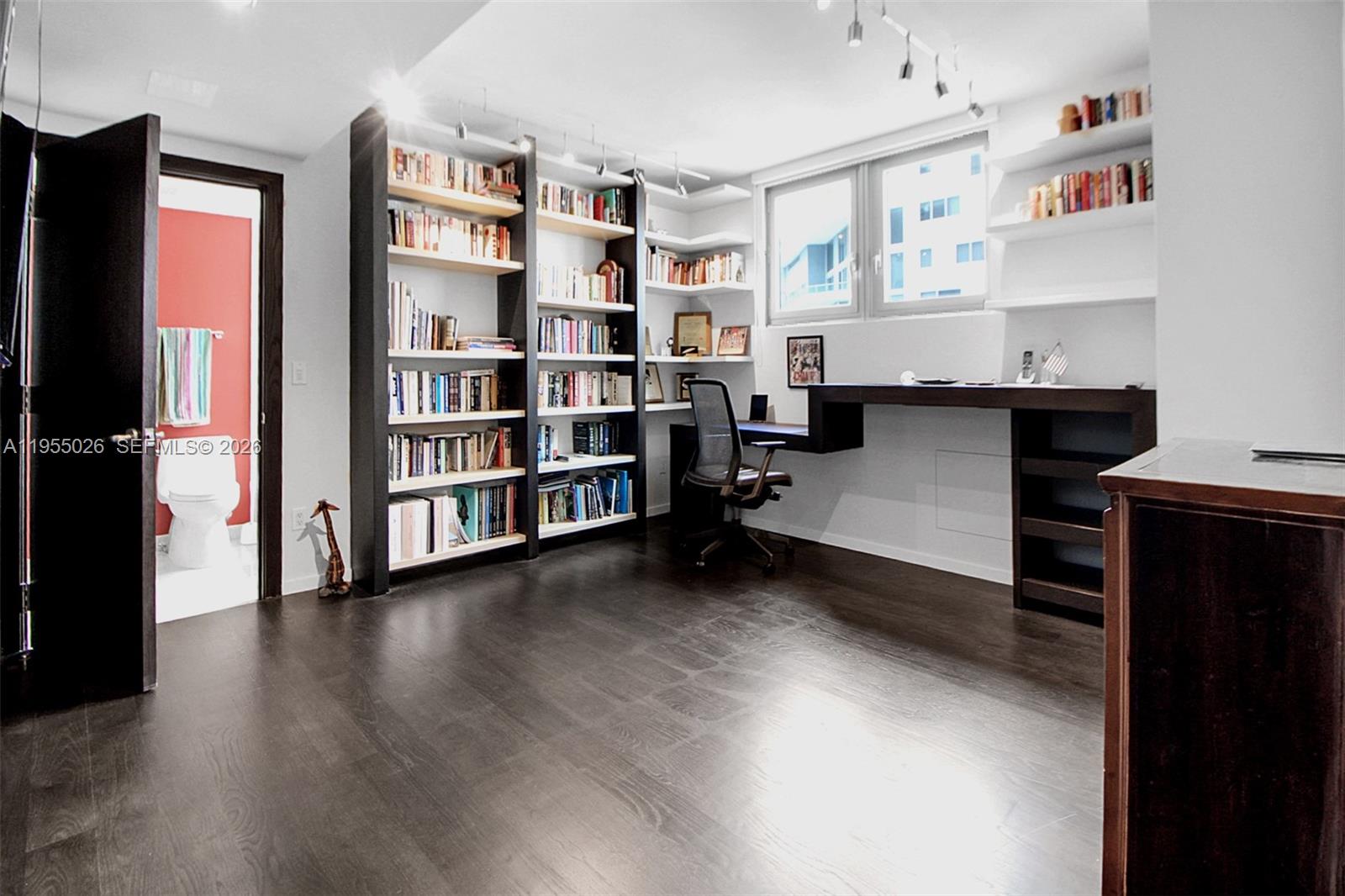 JADE RESIDENCES AT BRICKE - Residential