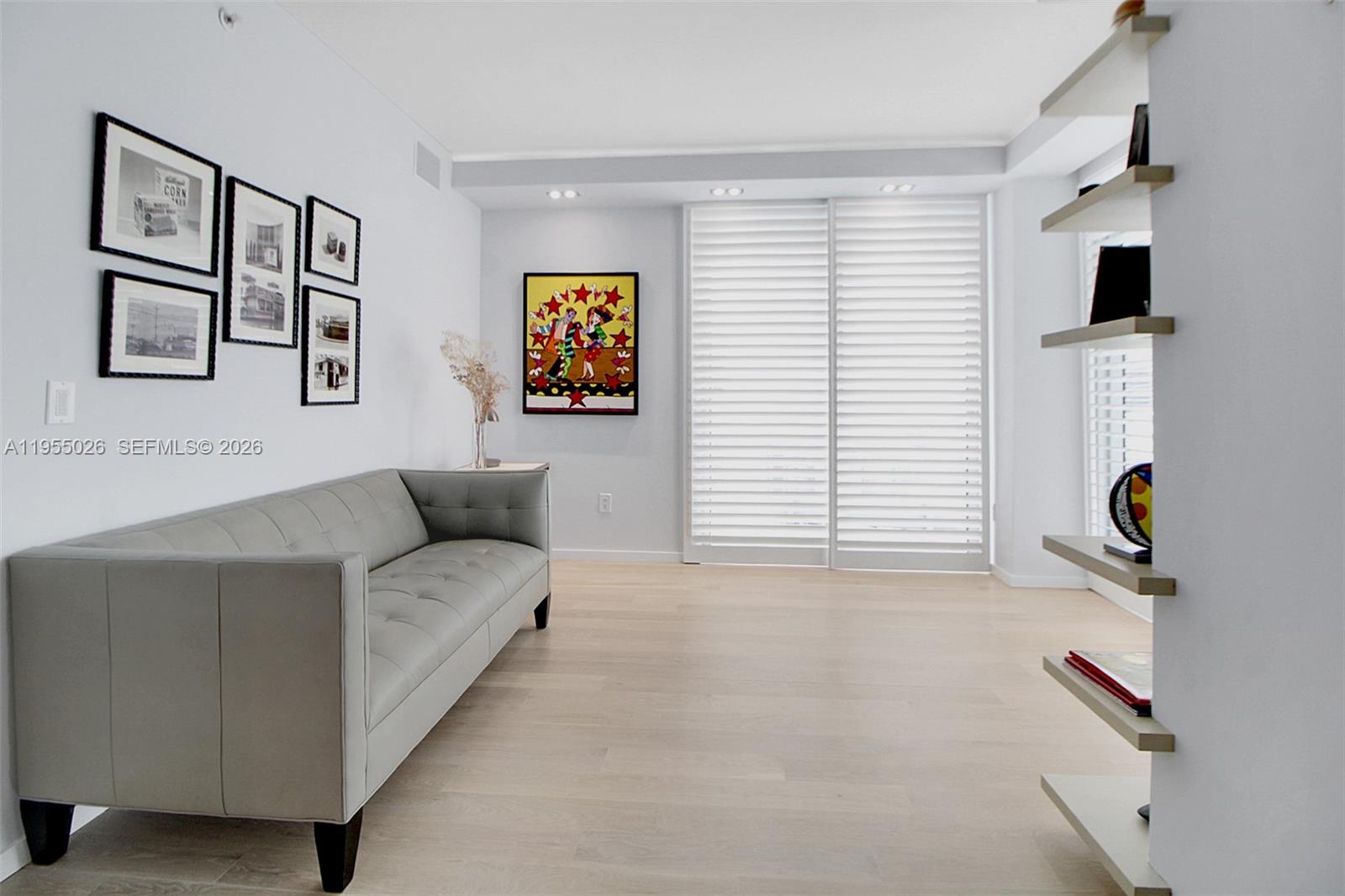 JADE RESIDENCES AT BRICKE - Residential