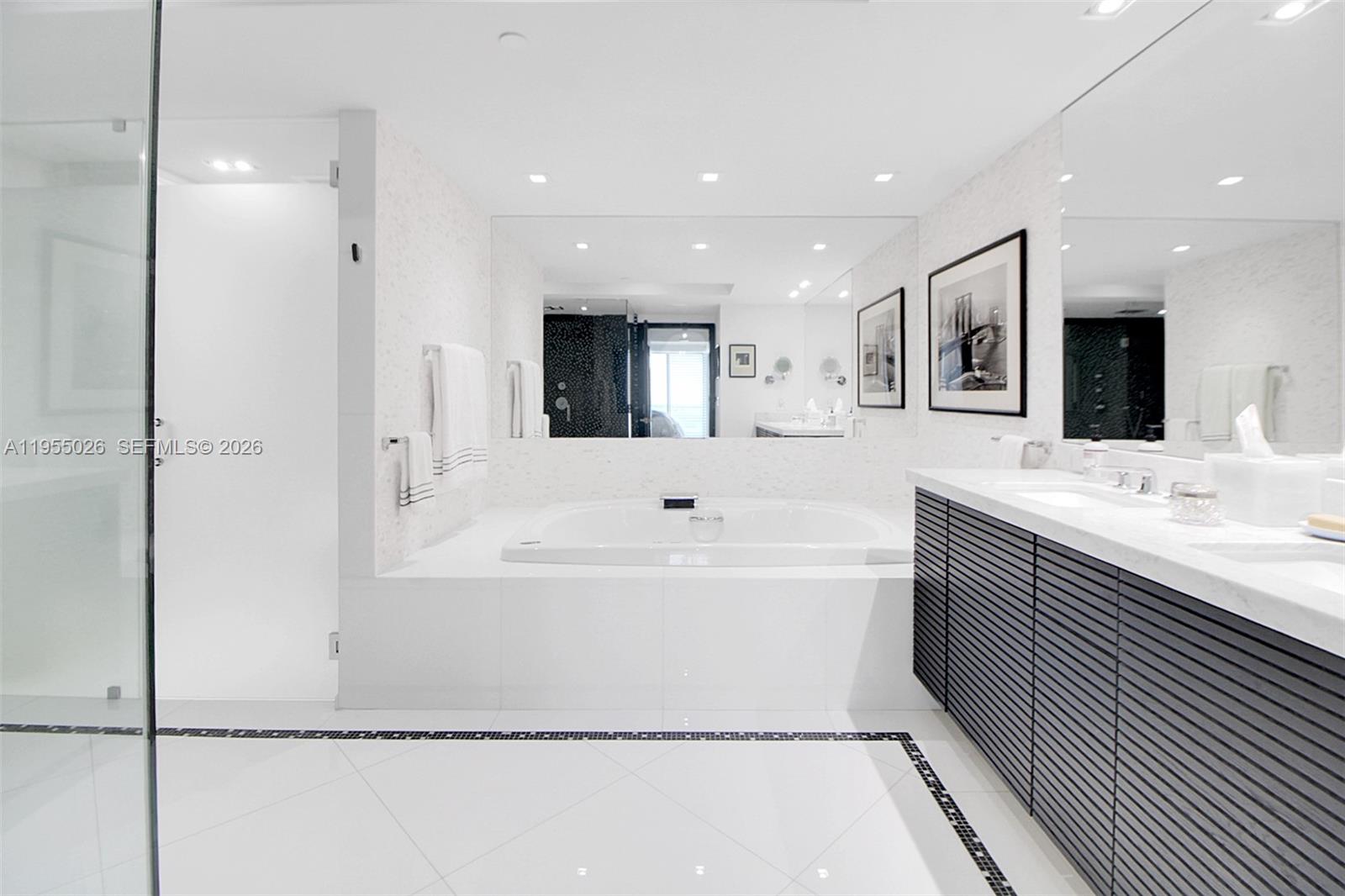 JADE RESIDENCES AT BRICKE - Residential