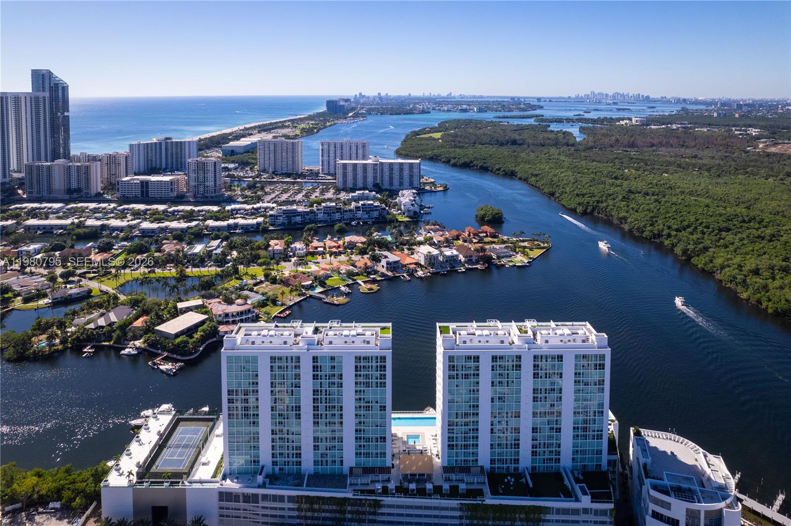 400 SUNNY ISLES CONDO EAS - Residential