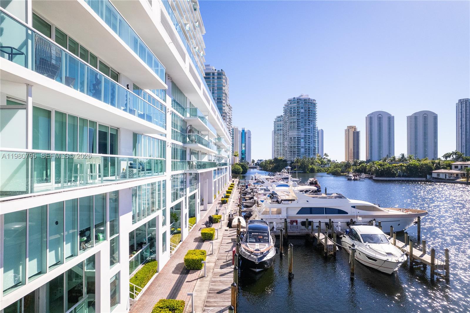 400 SUNNY ISLES CONDO EAS - Residential