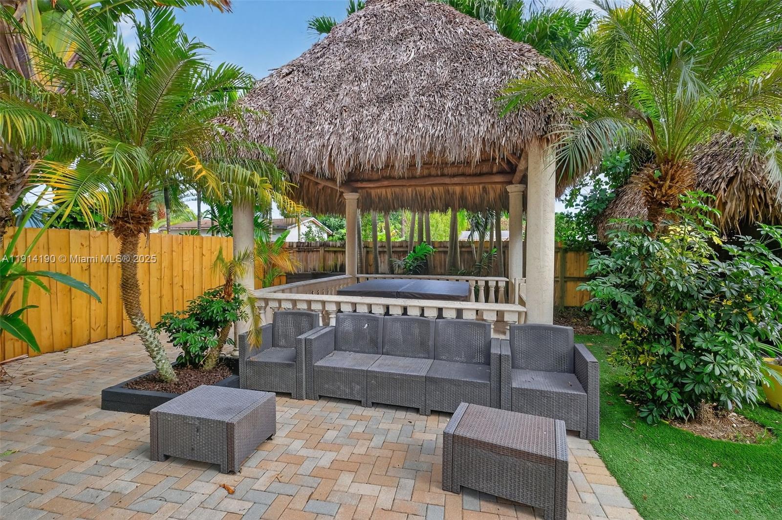 BISCAYNE GDNS SEC E PART - Residential Lease