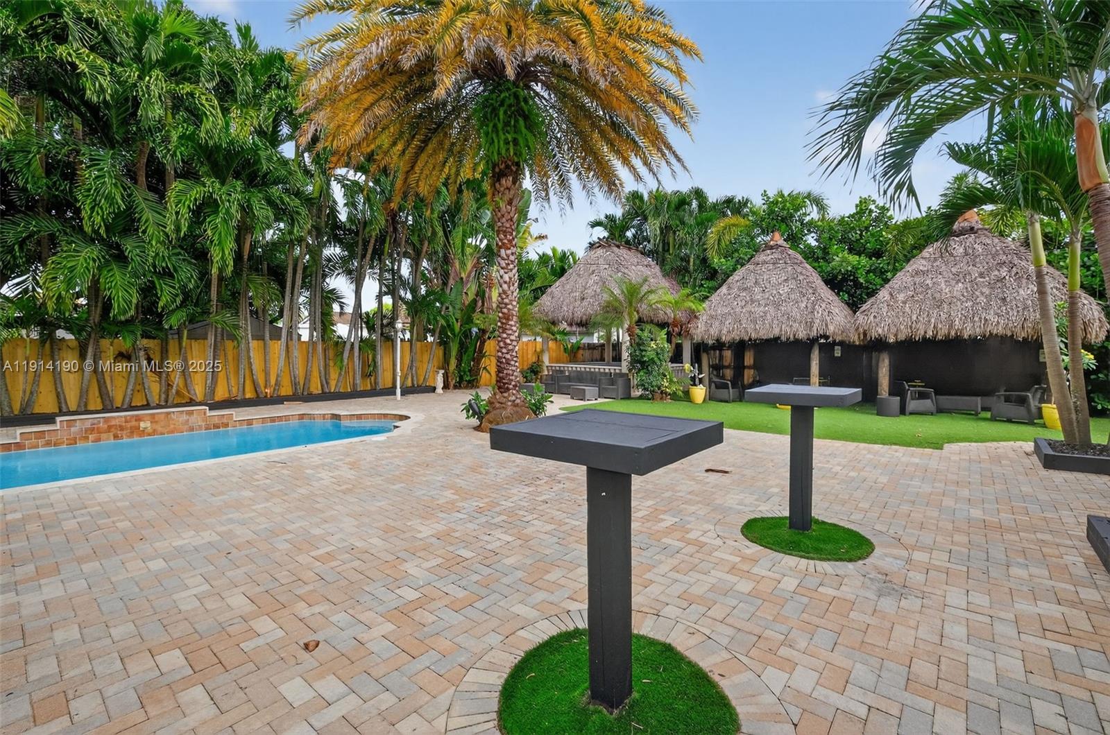 BISCAYNE GDNS SEC E PART - Residential Lease