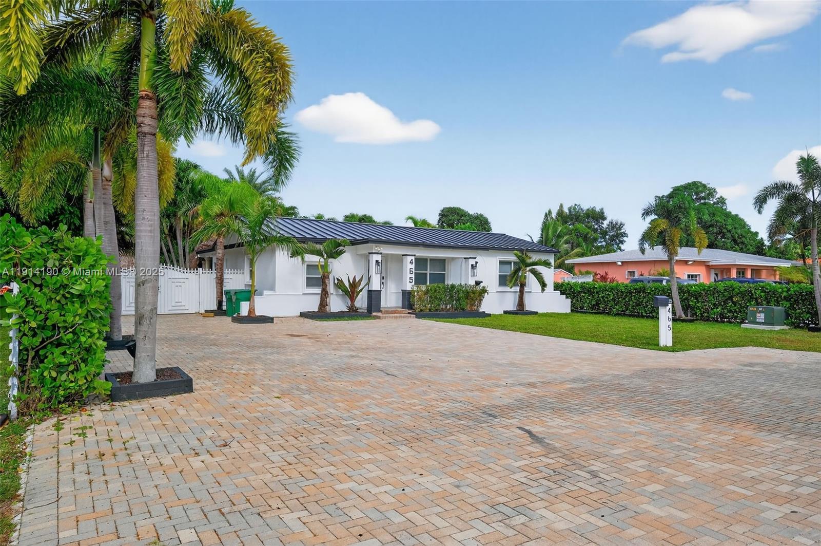 BISCAYNE GDNS SEC E PART - Residential Lease