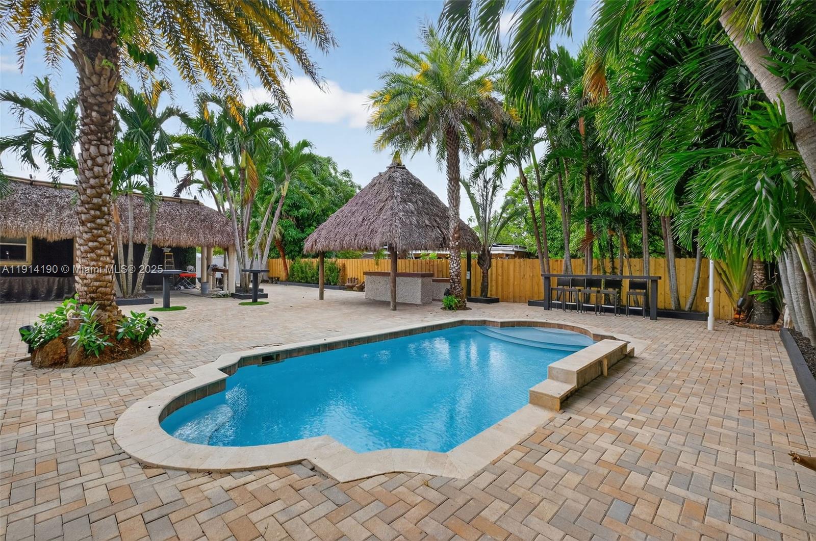 BISCAYNE GDNS SEC E PART - Residential Lease