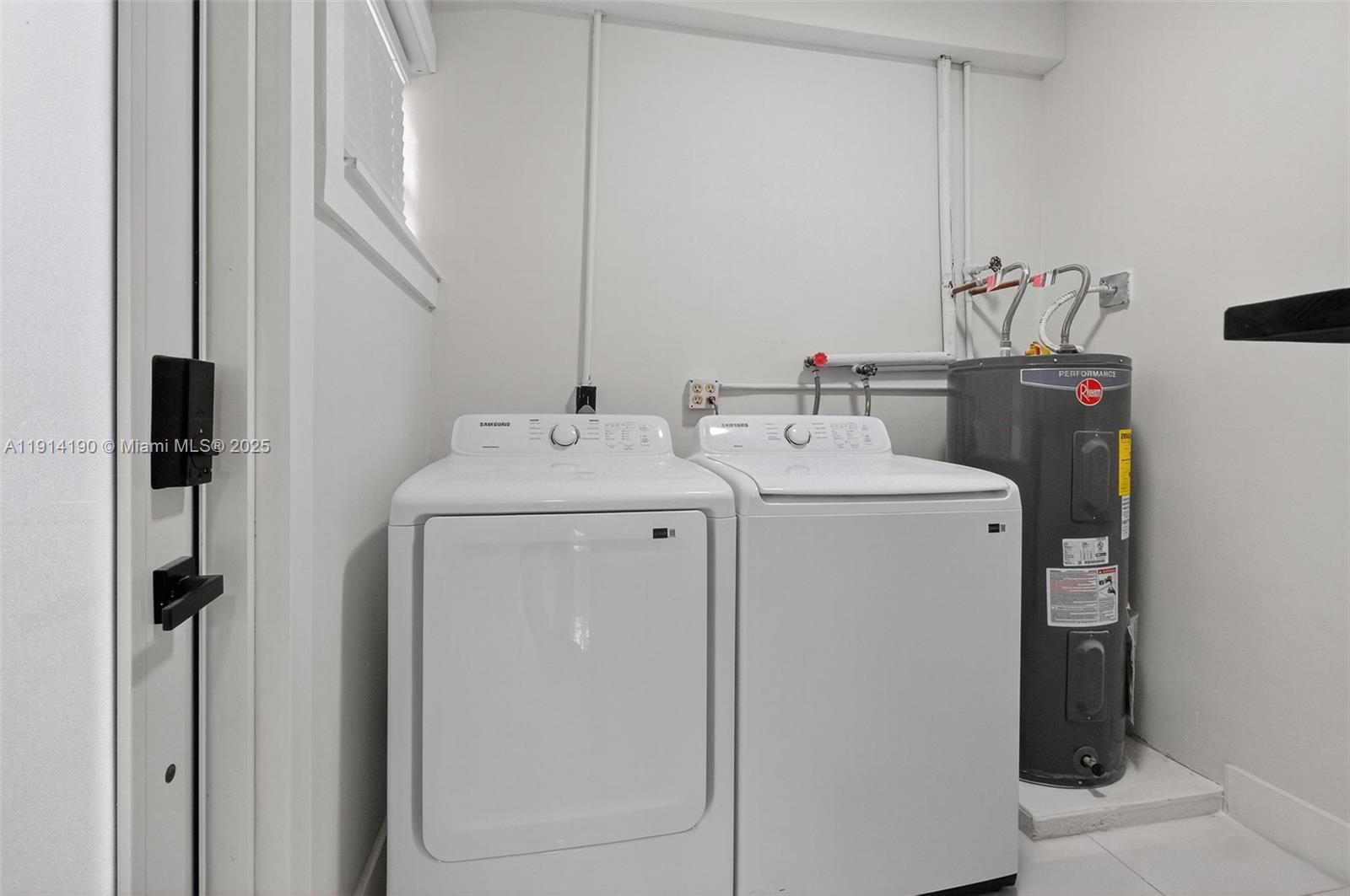 BISCAYNE GDNS SEC E PART - Residential Lease