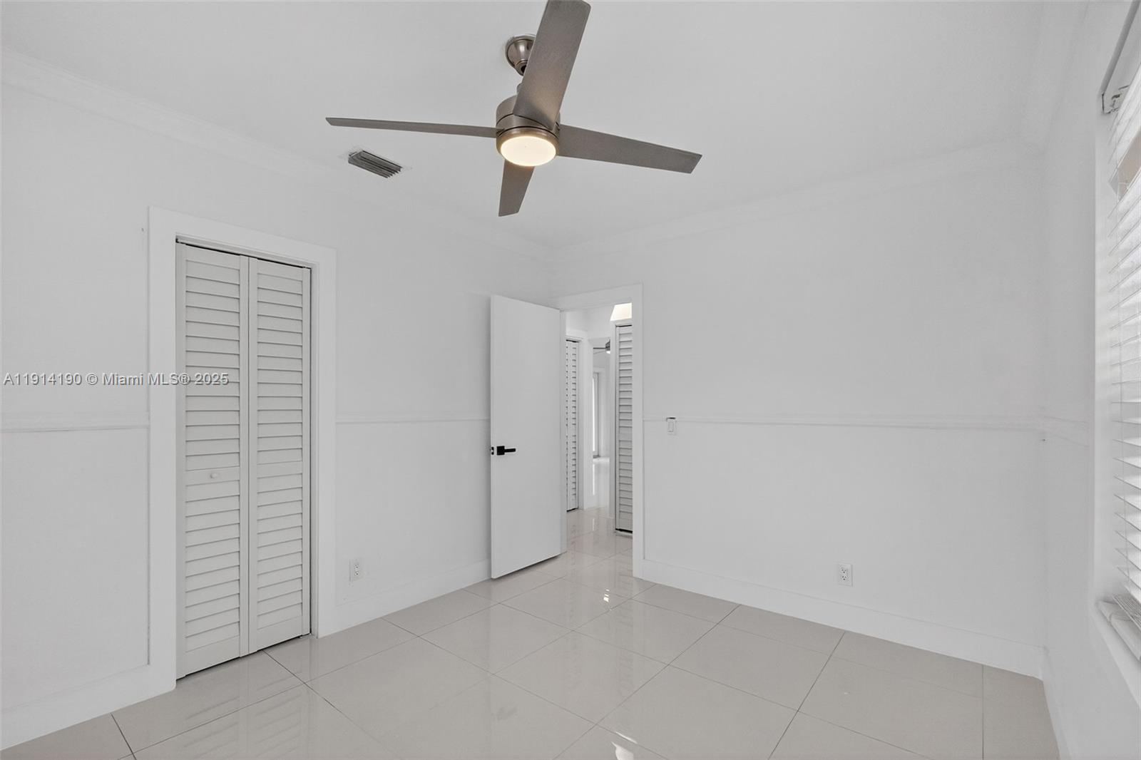 BISCAYNE GDNS SEC E PART - Residential Lease