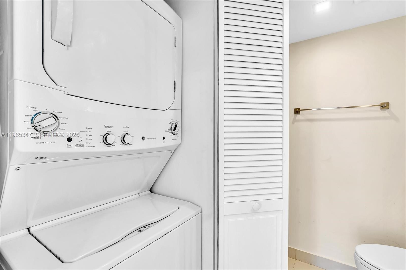 THE TOWERS OF QUAYSIDE - Residential