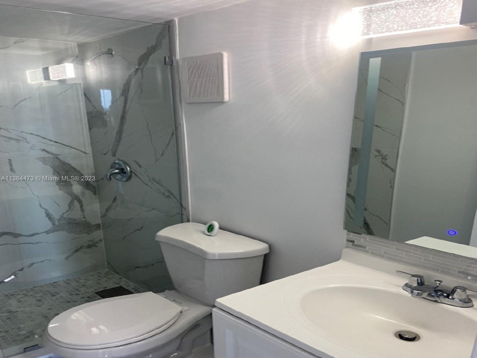 Photo 22 of 46 of listing 10316e8a-998b-4989-8424-24fa428b8395 condo