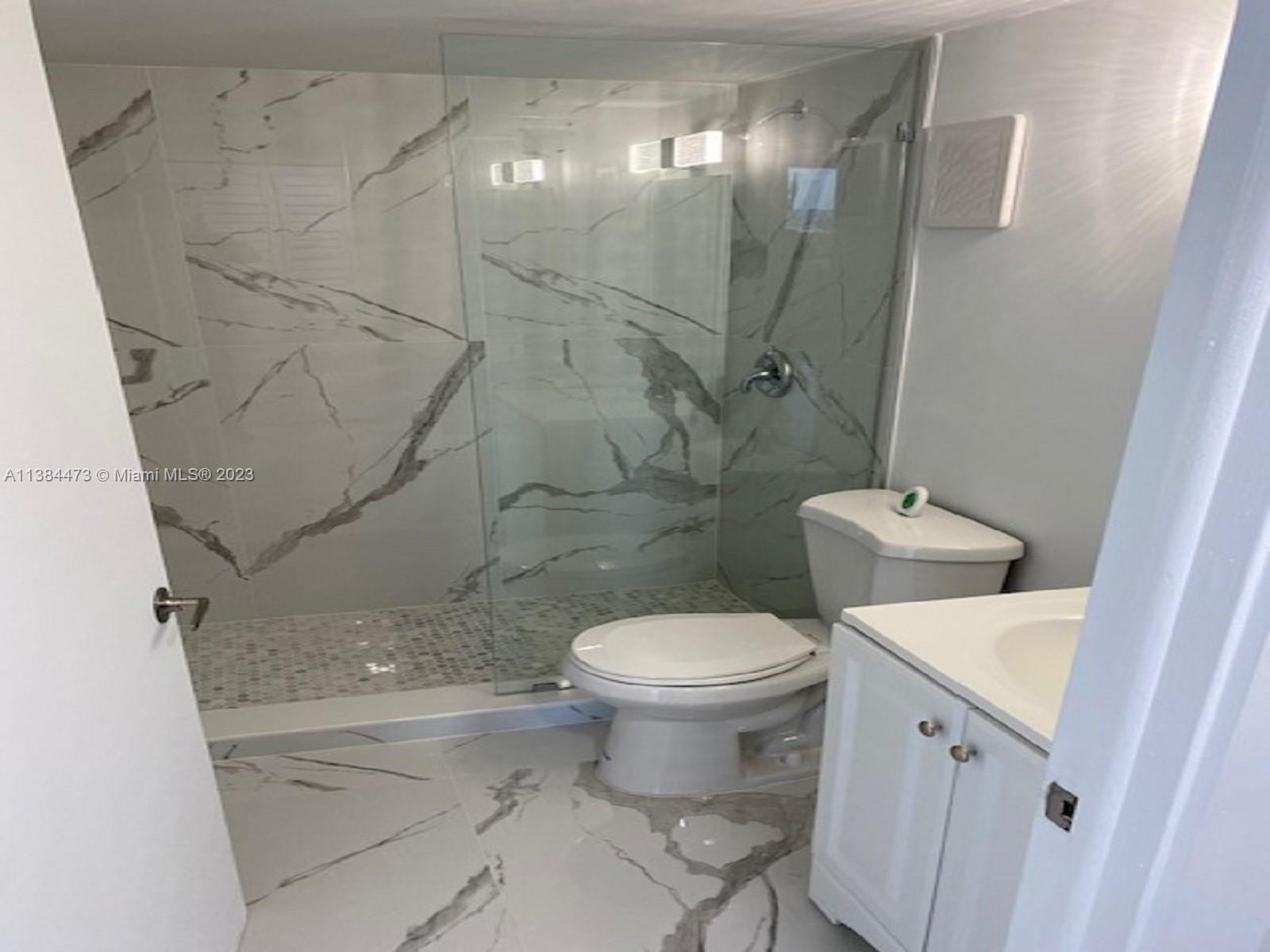 Photo 25 of 46 of listing 10316e8a-998b-4989-8424-24fa428b8395 condo