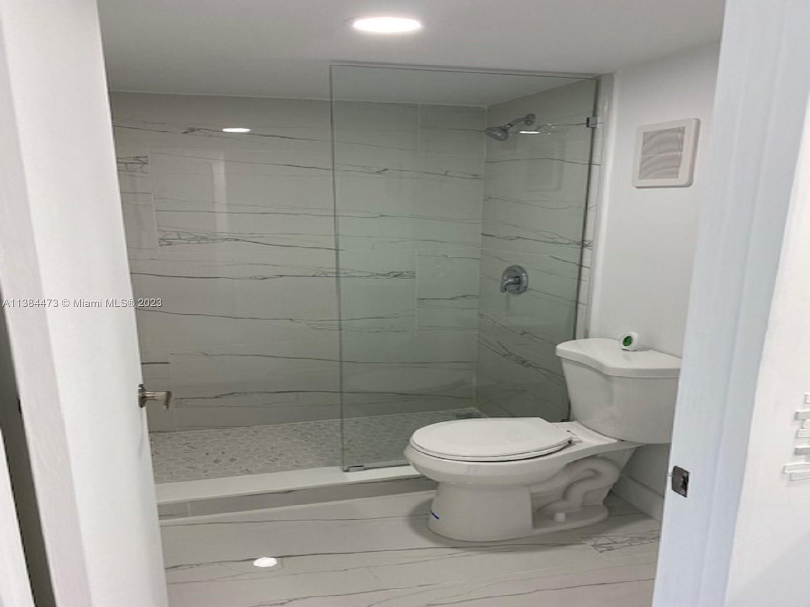 Photo 26 of 46 of listing 10316e8a-998b-4989-8424-24fa428b8395 condo