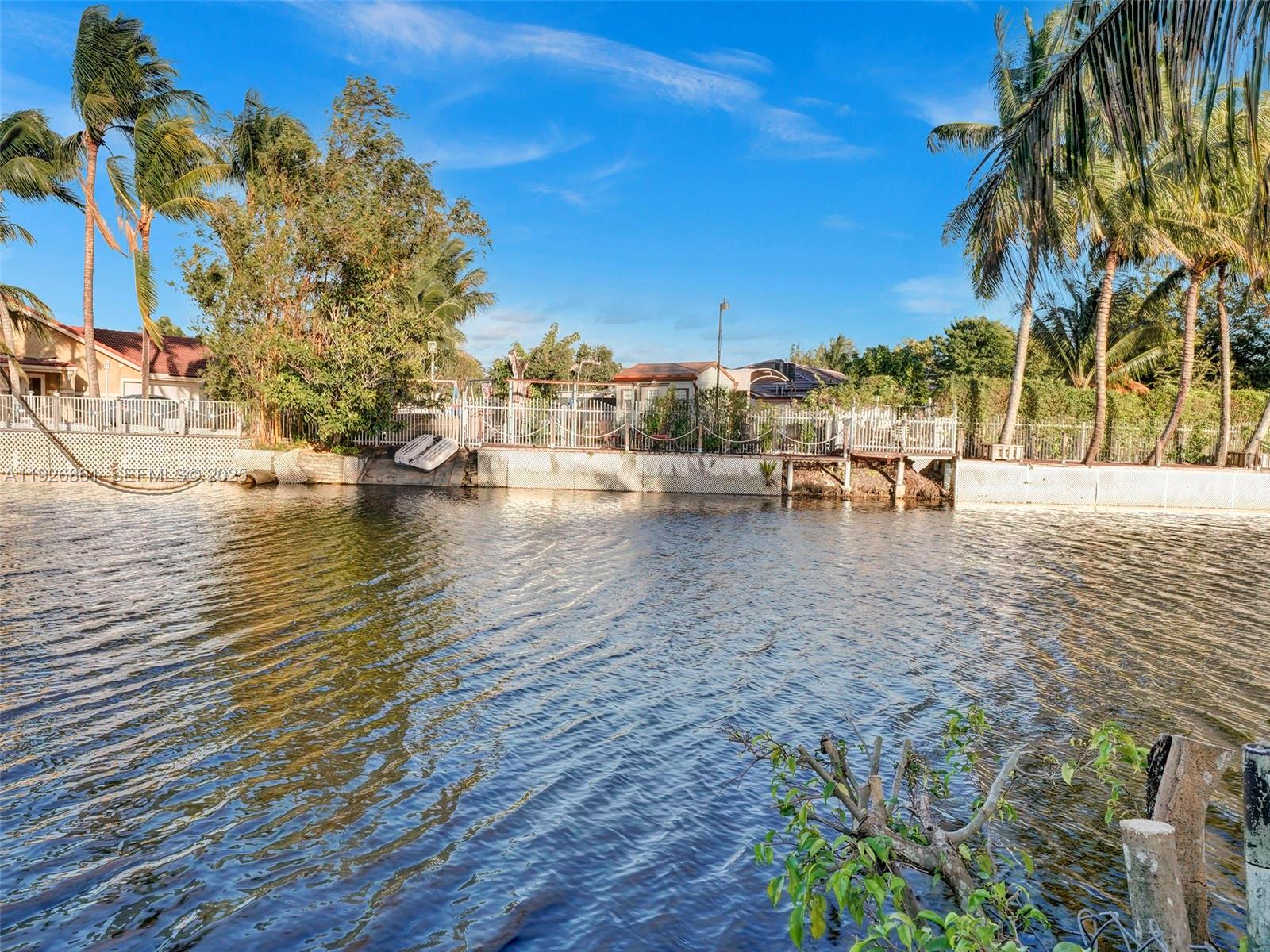 NORTH PALM ESTATES HOMES - Residential Lease