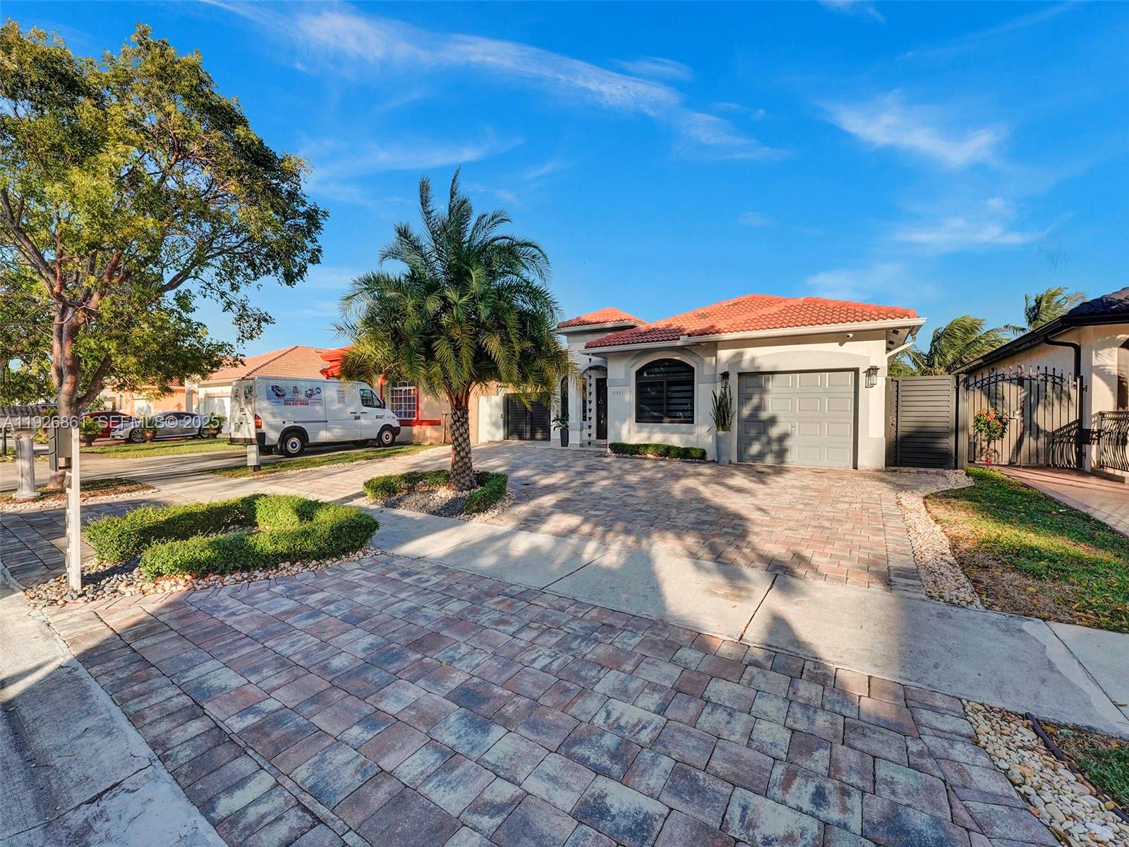 NORTH PALM ESTATES HOMES - Residential Lease