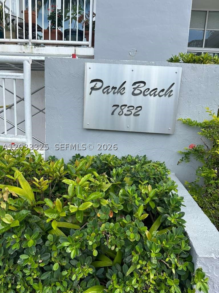 7832 Collins Ave 406