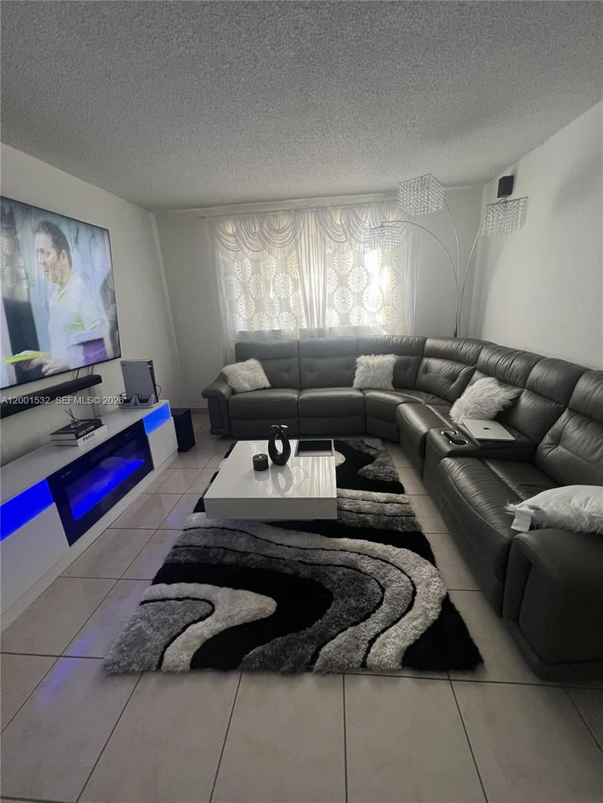 Nice freshly painted unit, ready to move in West Hialeah on a gated community at Las Estrellas Condo. Washer and dryer on each floor. Centrally located close to schools, groceries, easy access to highways.