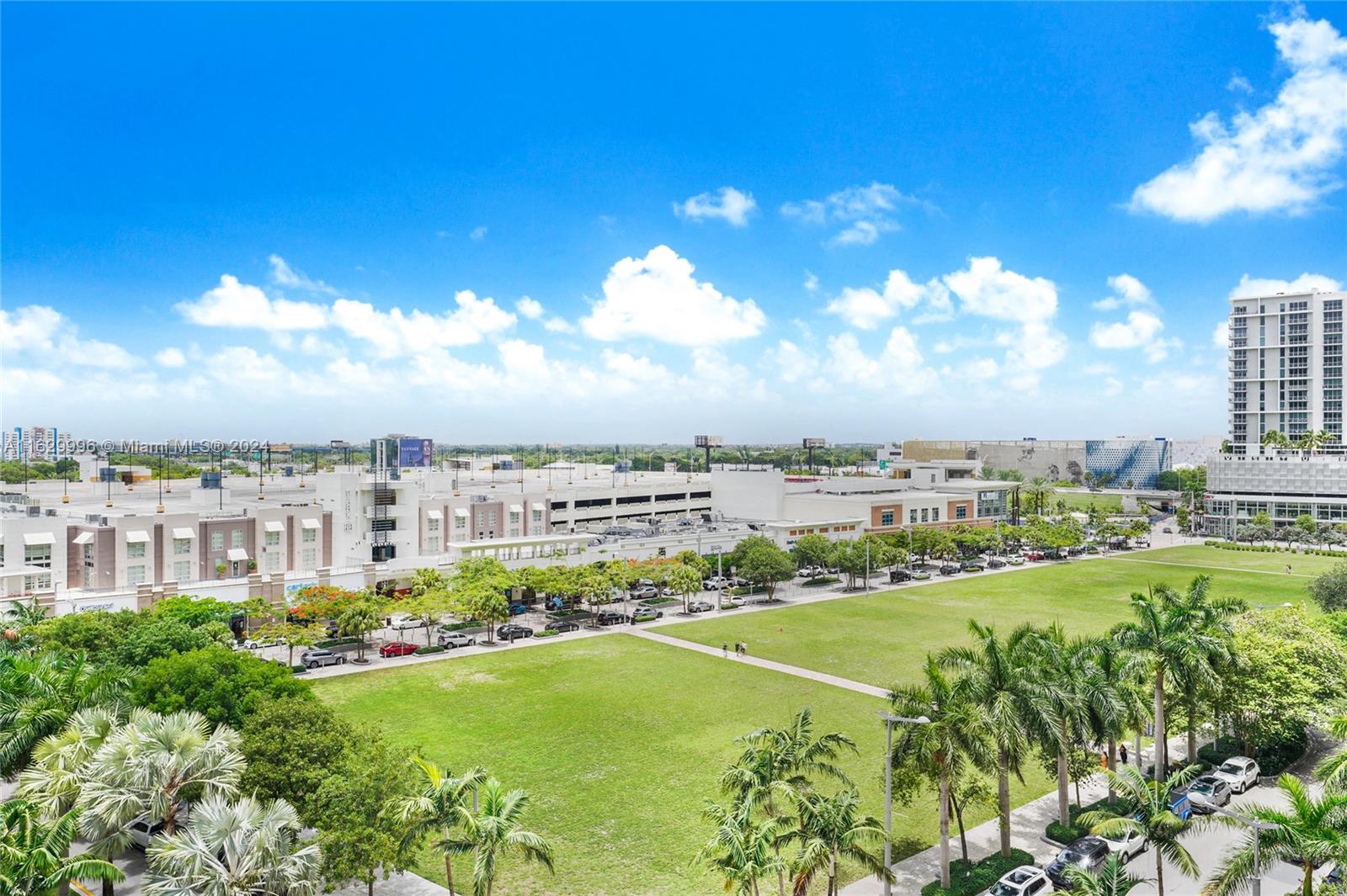 FOUR MIDTOWN MIAMI CONDO - Residential