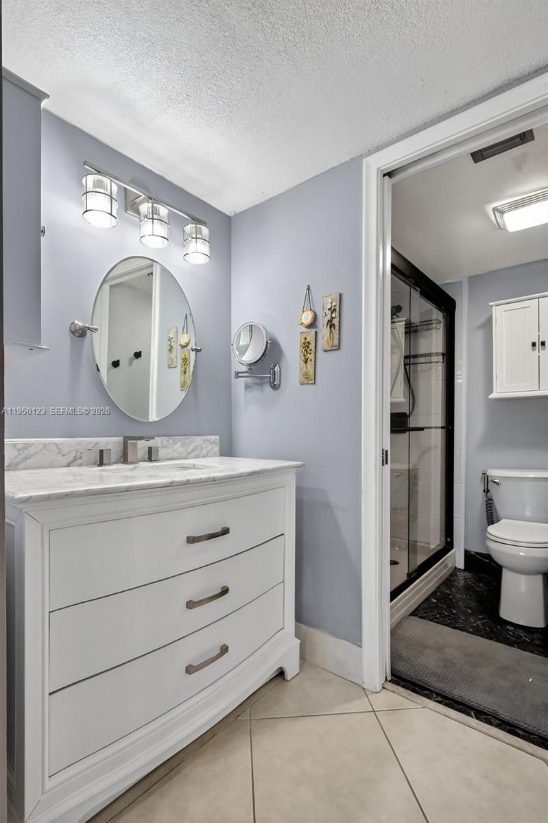 HAWTHORNE AT CENTURY VILL - Residential