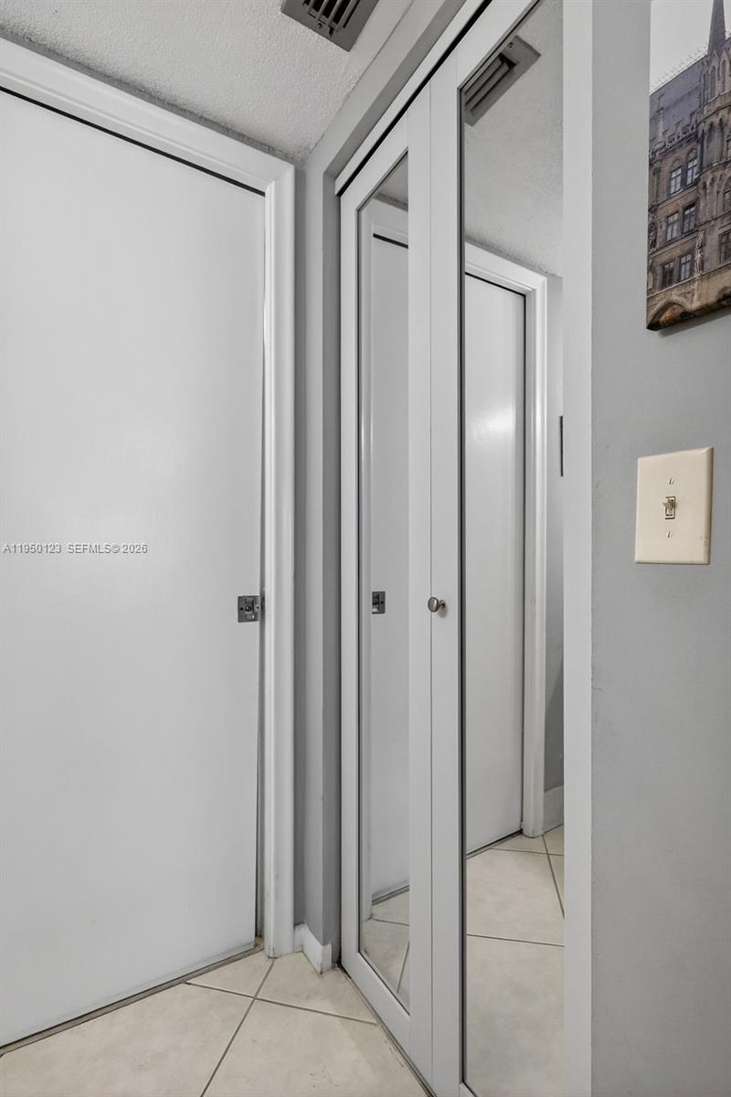 HAWTHORNE AT CENTURY VILL - Residential